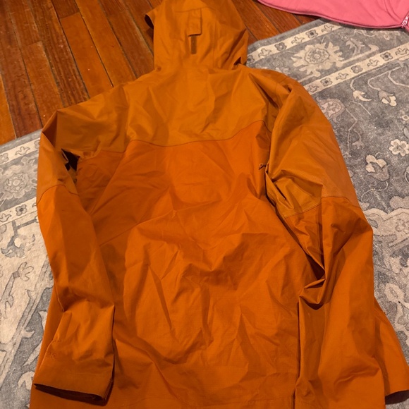 Durable REI jacket. REI Rainer rustic brownish Orange Hooded Jacket men’s medium - Picture 8 of 8